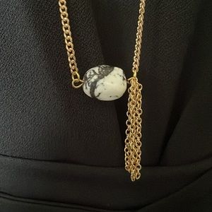 Black White Stone Dangle Chain Necklace